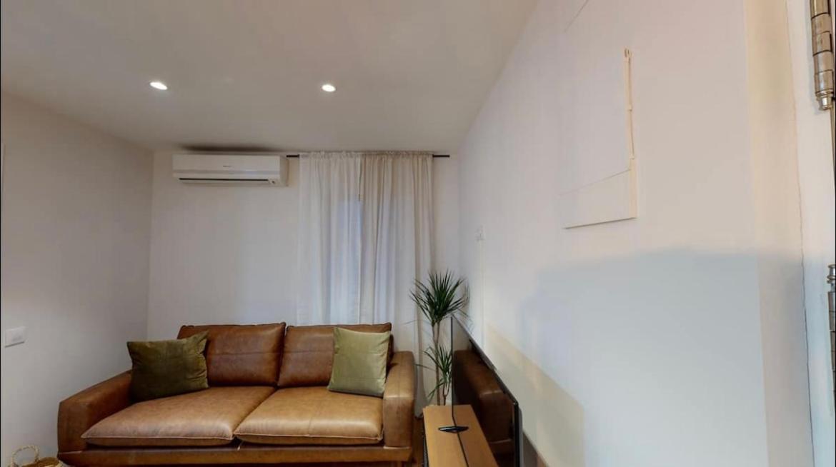 Edsam Eucalipto Madrid Apartment Bagian luar foto